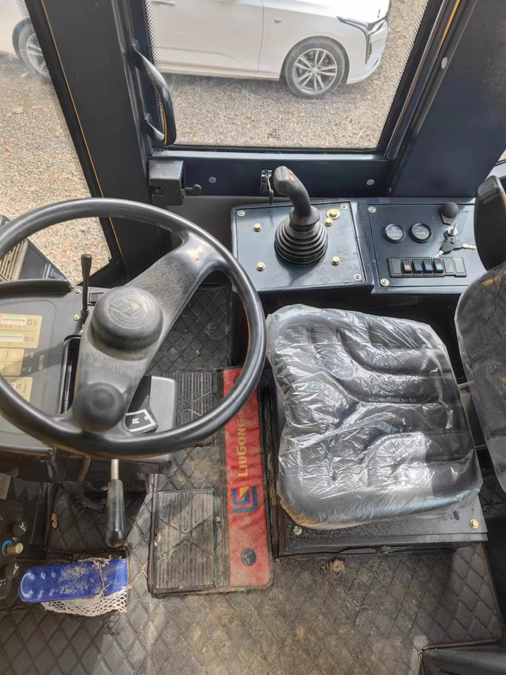 LIUGONG 856 Wheel Loader Click for Discount - Utovarivač točkaš: slika 4 LIUGONG 856 Wheel Loader Click for Discount - Utovarivač točkaš: slika 4