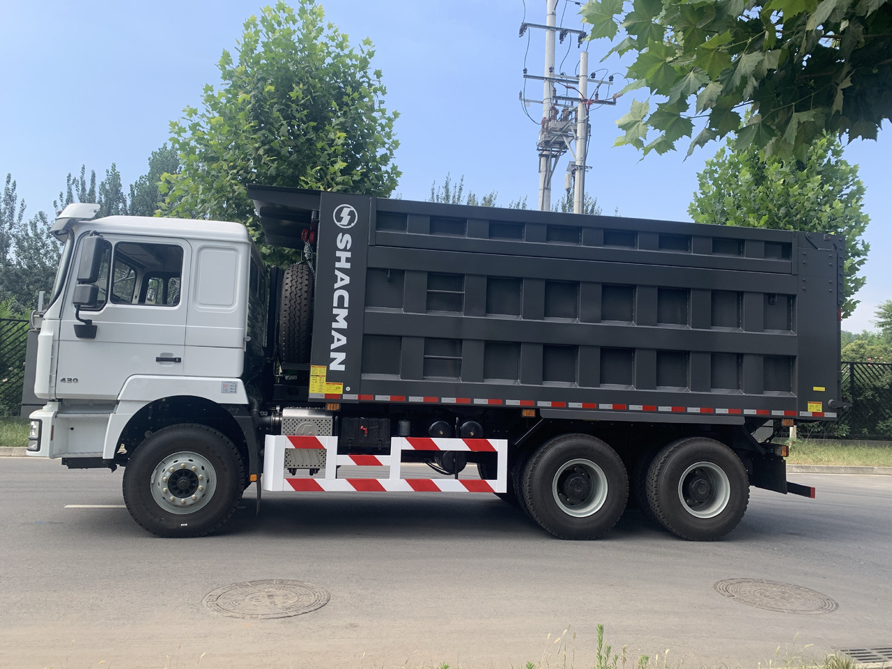 SHACMAN F3000 6X4 Click Here For DISCOUNT - Istovarivač: slika 1 SHACMAN F3000 6X4 Click Here For DISCOUNT - Istovarivač: slika 1