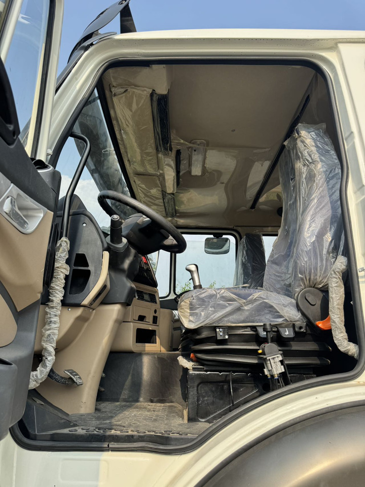 SINOTRUK HOWO Dump Truck 8x4 Click Here for Discount - Istovarivač: slika 5 SINOTRUK HOWO Dump Truck 8x4 Click Here for Discount - Istovarivač: slika 5