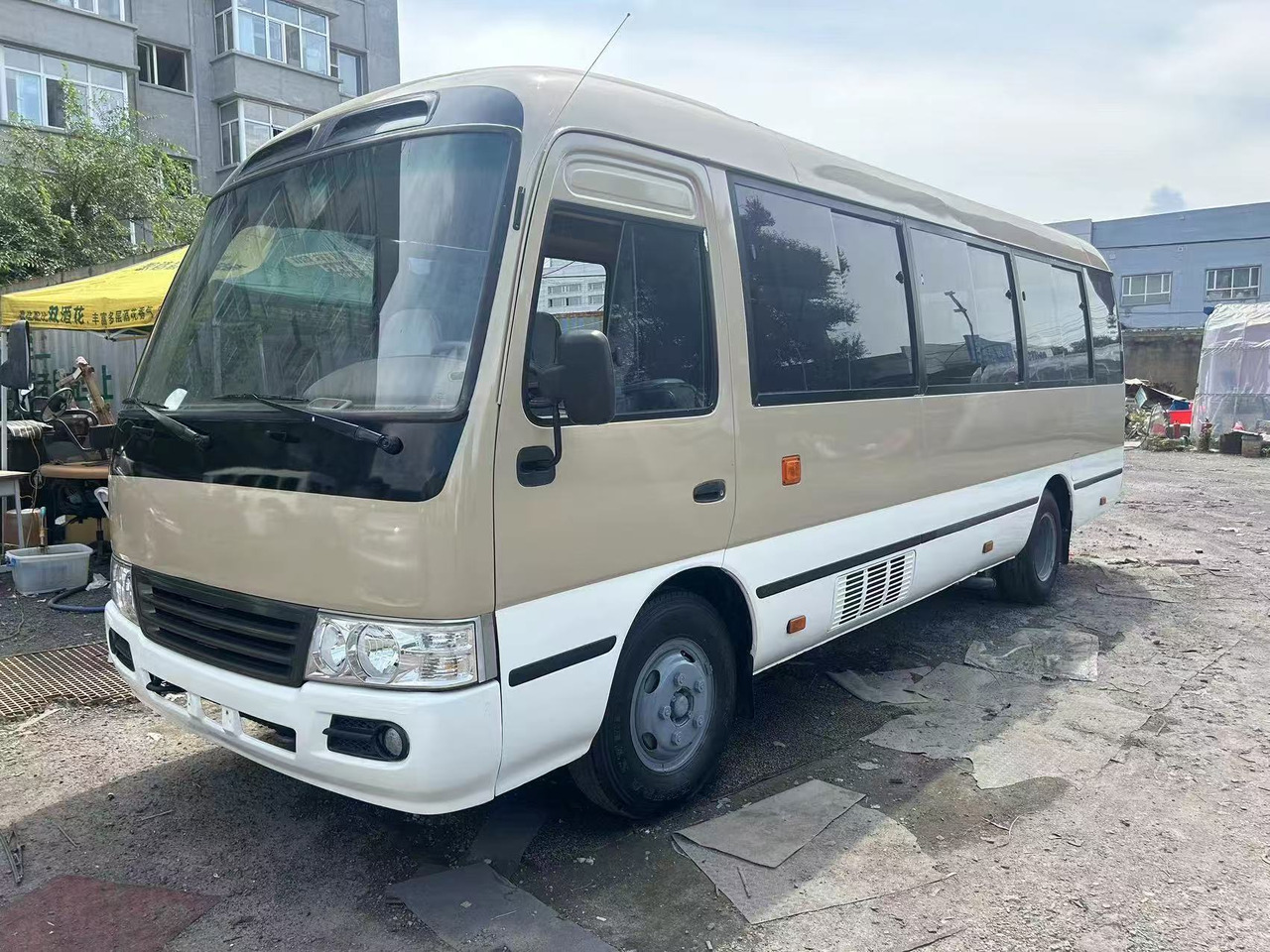 TOYOTA 1HZ CLICK HERE FOR DISCOUNT - Gradski autobus: slika 1 TOYOTA 1HZ CLICK HERE FOR DISCOUNT - Gradski autobus: slika 1