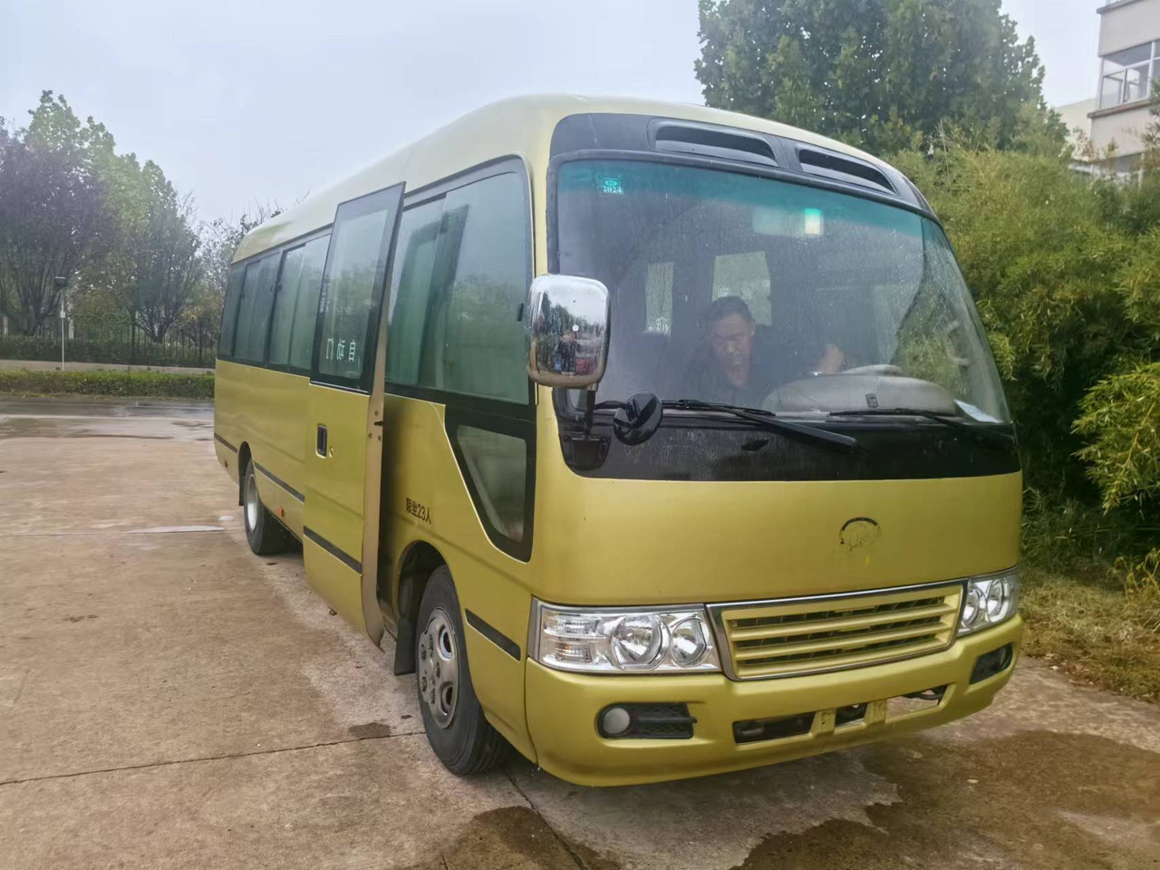 TOYOTA CLICK HERE FOR DISCOUNT - Gradski autobus: slika 2 TOYOTA CLICK HERE FOR DISCOUNT - Gradski autobus: slika 2