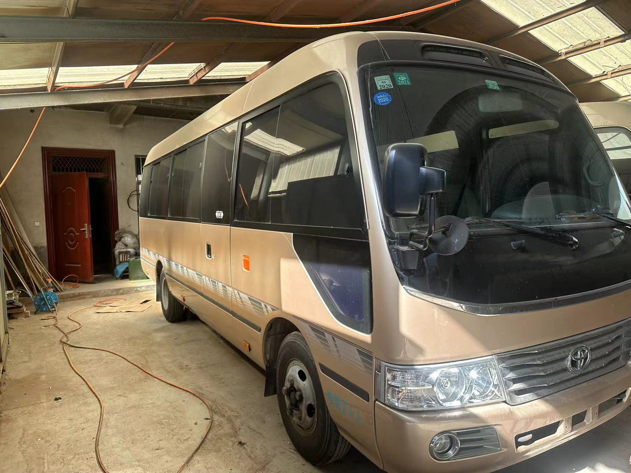 TOYOTA CLICK HERE FOR DISCOUNT - Gradski autobus: slika 2 TOYOTA CLICK HERE FOR DISCOUNT - Gradski autobus: slika 2