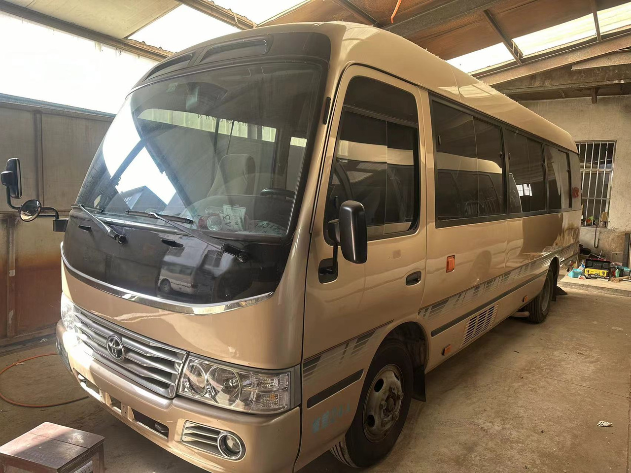 TOYOTA CLICK HERE FOR DISCOUNT - Gradski autobus: slika 1 TOYOTA CLICK HERE FOR DISCOUNT - Gradski autobus: slika 1