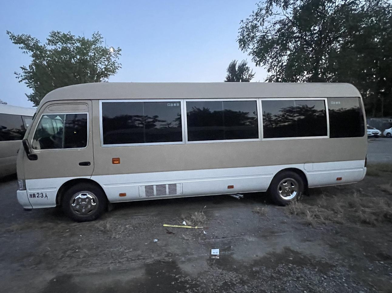 TOYOTA Coaster - Gradski autobus: slika 1 TOYOTA Coaster - Gradski autobus: slika 1