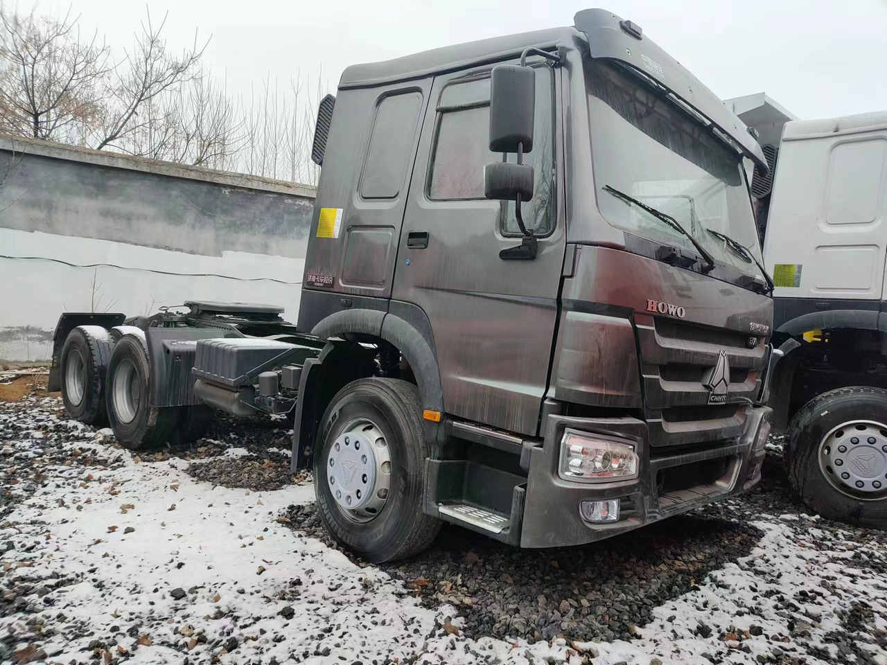 SINOTRUK HOWO 371 CLICK HERE FOR DISCOUNT - Tegljač: slika 2 SINOTRUK HOWO 371 CLICK HERE FOR DISCOUNT - Tegljač: slika 2