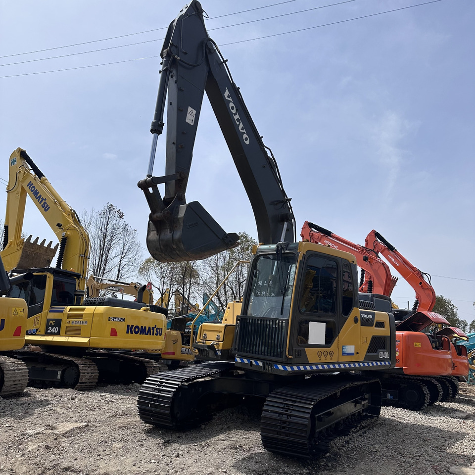 VOLVO Excavator EC140D Click for Discount - Bager guseničar: slika 1 VOLVO Excavator EC140D Click for Discount - Bager guseničar: slika 1