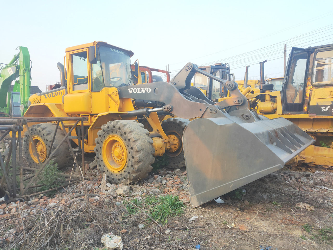 Volvo Wheel Loader Volvo L70E Click Here for Discount - Utovarivač točkaš: slika 3 Volvo Wheel Loader Volvo L70E Click Here for Discount - Utovarivač točkaš: slika 3