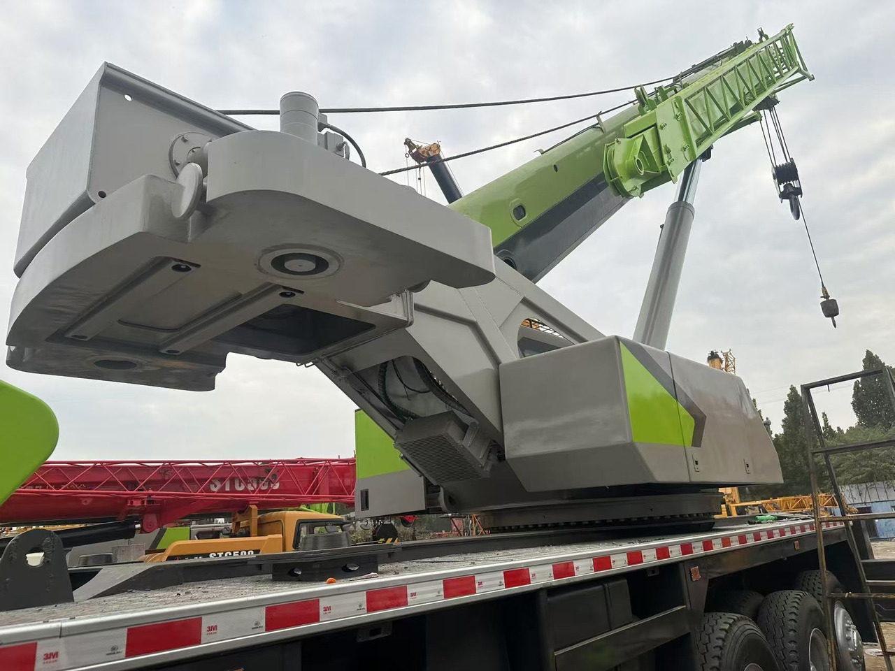 ZOOMLION Crane 50Ton - Kran: slika 3 ZOOMLION Crane 50Ton - Kran: slika 3
