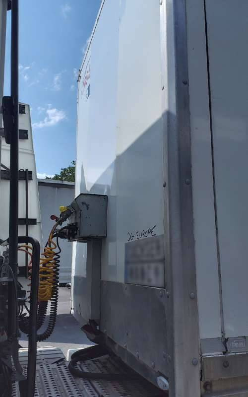 Semi-remorque 3 Essieux 38 TONNES 2 PORTES AR DOUBLE PLANCHER STEELBOX - Poluprikolica sa zatvorenim sandukom: slika 5 Semi-remorque 3 Essieux 38 TONNES 2 PORTES AR DOUBLE PLANCHER STEELBOX - Poluprikolica sa zatvorenim sandukom: slika 5