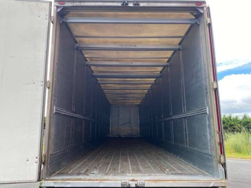 Semi-remorque 3 Essieux 38 TONNES 2 PORTES AR PRE EQUIP DOUBLE PLANCHER STEELBOX - Poluprikolica sa zatvorenim sandukom: slika 5 Semi-remorque 3 Essieux 38 TONNES 2 PORTES AR PRE EQUIP DOUBLE PLANCHER STEELBOX - Poluprikolica sa zatvorenim sandukom: slika 5