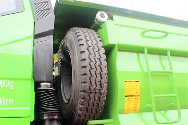 FAW Faw J6P Dump Truck for Sale in Togo - Istovarivač: slika 3 FAW Faw J6P Dump Truck for Sale in Togo - Istovarivač: slika 3