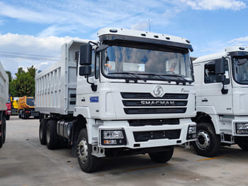 SHACMAN Shacman Tractor Truck for Sale in Malawi - Kamion: slika 1 SHACMAN Shacman Tractor Truck for Sale in Malawi - Kamion: slika 1