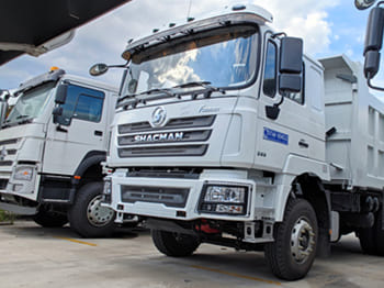 SHACMAN Shacman Tractor Truck for Sale in Malawi - Kamion: slika 4 SHACMAN Shacman Tractor Truck for Sale in Malawi - Kamion: slika 4