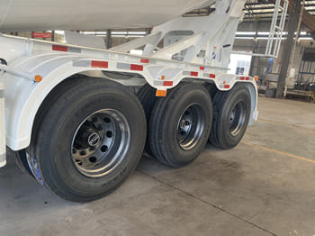 TITAN Cement Mixer Trailer for Sale in Congo - Poluprikolica: slika 5 TITAN Cement Mixer Trailer for Sale in Congo - Poluprikolica: slika 5