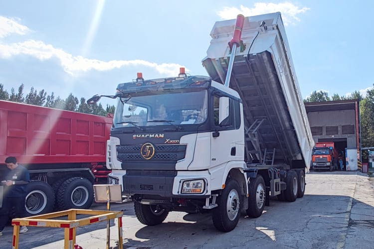 SHACMAN Shacman Dump Truck for Sale in Nigeria - Istovarivač: slika 1 SHACMAN Shacman Dump Truck for Sale in Nigeria - Istovarivač: slika 1