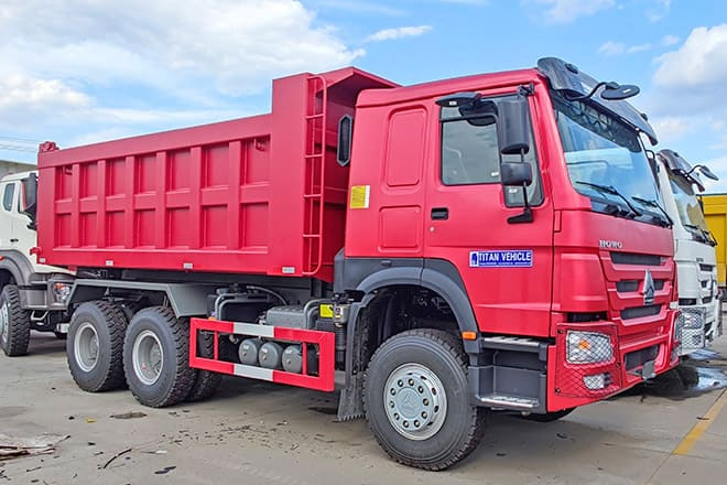 SINOTRUK New Sinotruk Howo 340 Tipper Trucks for Sale in Mali - Istovarivač: slika 1 SINOTRUK New Sinotruk Howo 340 Tipper Trucks for Sale in Mali - Istovarivač: slika 1