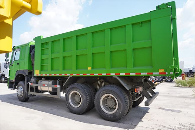 SINOTRUK Sinotruk Howo 6x4 Tipper Truck Price in Burkina Faso - Istovarivač: slika 3 SINOTRUK Sinotruk Howo 6x4 Tipper Truck Price in Burkina Faso - Istovarivač: slika 3