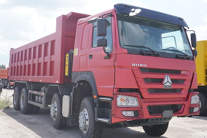 SINOTRUK Sinotruk Howo 8x4 Dump Truck for Sale in Cameroon - Istovarivač: slika 2 SINOTRUK Sinotruk Howo 8x4 Dump Truck for Sale in Cameroon - Istovarivač: slika 2