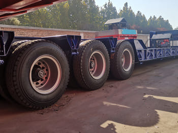 TITAN 120 Ton Lowboy Truck Trailer for Sale in Zambia - Niska poluprikolica za prevoz: slika 4 TITAN 120 Ton Lowboy Truck Trailer for Sale in Zambia - Niska poluprikolica za prevoz: slika 4
