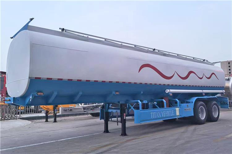 TITAN 2 Axle 40000 Liters Fuel Tanker Trailer for Sale In Zimbabwe - Poluprikolica cisterna: slika 1 TITAN 2 Axle 40000 Liters Fuel Tanker Trailer for Sale In Zimbabwe - Poluprikolica cisterna: slika 1