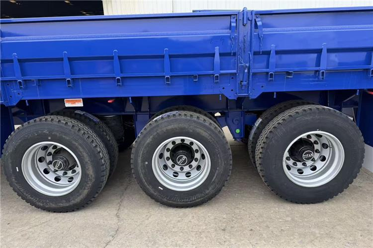 TITAN 3 Axle 50 Ton Side Wall Trailer for Sale In Kenya - Plato poluprikolica: slika 4 TITAN 3 Axle 50 Ton Side Wall Trailer for Sale In Kenya - Plato poluprikolica: slika 4
