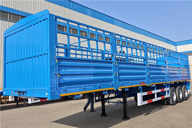 TITAN 3 Axle Livestock Semi Trailer for Sale In Kenya - Poluprikolica za prevoz stoke: slika 1 TITAN 3 Axle Livestock Semi Trailer for Sale In Kenya - Poluprikolica za prevoz stoke: slika 1