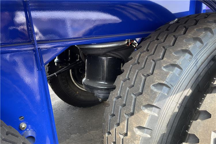 TITAN 4 Axle Dump Semi Trailer for Sale In Zambia - Poluprikolica istovarivača: slika 3 TITAN 4 Axle Dump Semi Trailer for Sale In Zambia - Poluprikolica istovarivača: slika 3