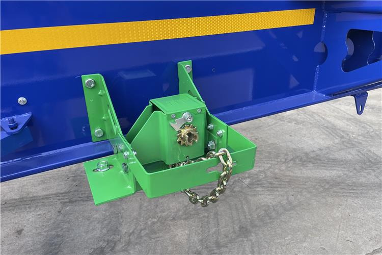 TITAN 40ft Container Chassis Trailer for Sale In Guam - Poluprikolica za prevoz kontejnera/ Poluprikolica sa promenjivim sandukom: slika 5 TITAN 40ft Container Chassis Trailer for Sale In Guam - Poluprikolica za prevoz kontejnera/ Poluprikolica sa promenjivim sandukom: slika 5