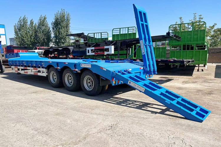 TITAN 60 Tons Lowbed Trailer for Sale in Malawi - Niska poluprikolica za prevoz: slika 2 TITAN 60 Tons Lowbed Trailer for Sale in Malawi - Niska poluprikolica za prevoz: slika 2