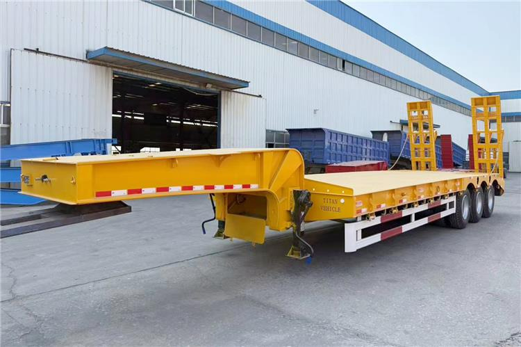 TITAN 80 Ton Low Loader Trailer for Sale Price In Guyana - Niska poluprikolica za prevoz: slika 1 TITAN 80 Ton Low Loader Trailer for Sale Price In Guyana - Niska poluprikolica za prevoz: slika 1
