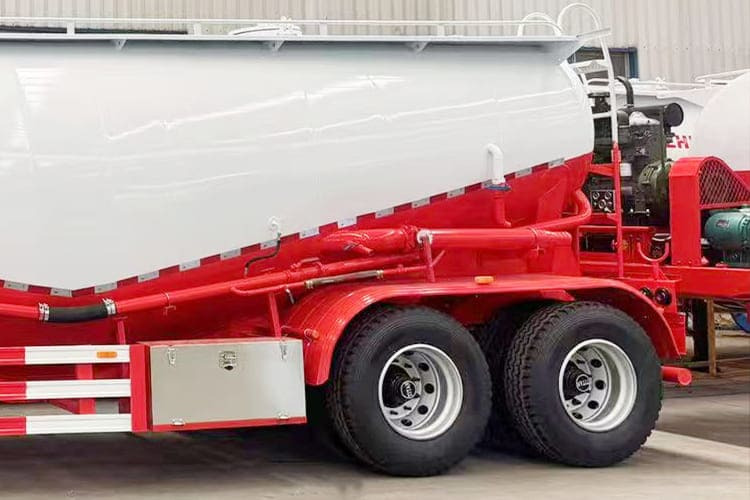 TITAN Dry Bulk Tanker Trailer for Sale in Tanzania - Poluprikolica cisterna: slika 4 TITAN Dry Bulk Tanker Trailer for Sale in Tanzania - Poluprikolica cisterna: slika 4