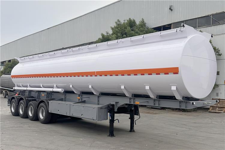 TITAN In Stock 4 Axle Petrol Tanker Trailer for Sale In Jamaica - Poluprikolica cisterna: slika 3 TITAN In Stock 4 Axle Petrol Tanker Trailer for Sale In Jamaica - Poluprikolica cisterna: slika 3