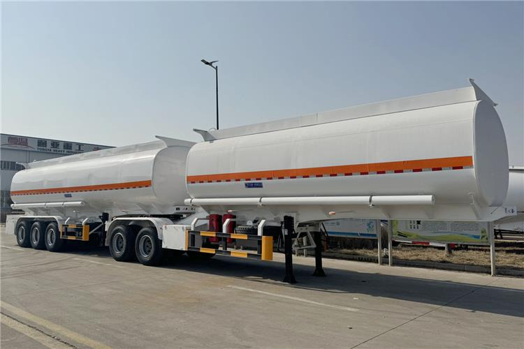 TITAN Superlink Fuel Tanker Trailer for Sale In Anglo - Poluprikolica cisterna: slika 2 TITAN Superlink Fuel Tanker Trailer for Sale In Anglo - Poluprikolica cisterna: slika 2