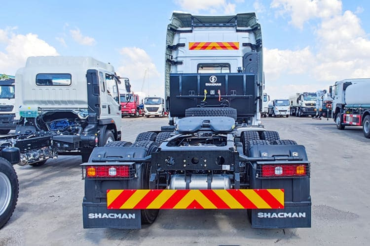 SHACMAN Shacman X3000 Truck Tractor Price for Sale in Jamaica - Tegljač: slika 4 SHACMAN Shacman X3000 Truck Tractor Price for Sale in Jamaica - Tegljač: slika 4