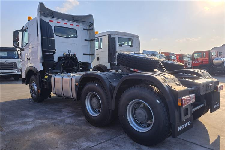 SINOTRUK Sitrak T7H 430HP Truck Head Price for Sale In Zimbabwe Harare - Tegljač: slika 2 SINOTRUK Sitrak T7H 430HP Truck Head Price for Sale In Zimbabwe Harare - Tegljač: slika 2