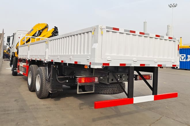 XCMG Folding Boom Truck Crane for Sale in Mexico - Kamion sa dizalicom: slika 4 XCMG Folding Boom Truck Crane for Sale in Mexico - Kamion sa dizalicom: slika 4
