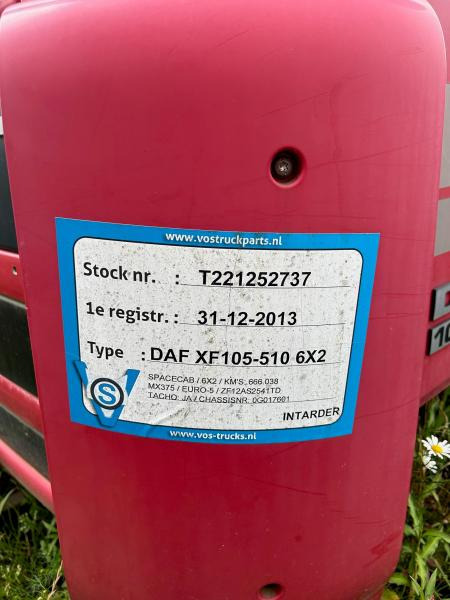 DAF XF105-510 Rouge Grenat - Kabina za Kamion: slika 2 DAF XF105-510 Rouge Grenat - Kabina za Kamion: slika 2