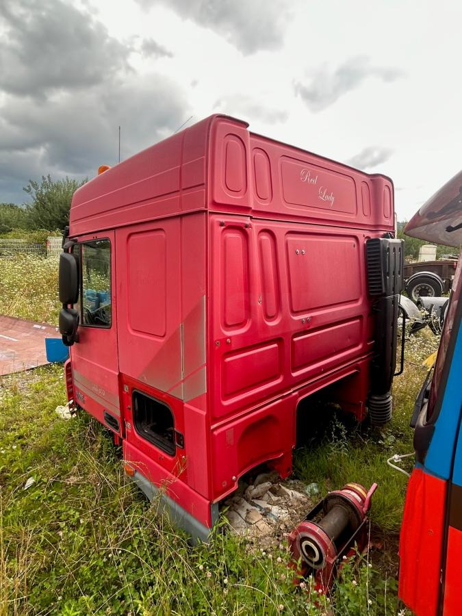 DAF XF105-510 Rouge Grenat - Kabina za Kamion: slika 5 DAF XF105-510 Rouge Grenat - Kabina za Kamion: slika 5