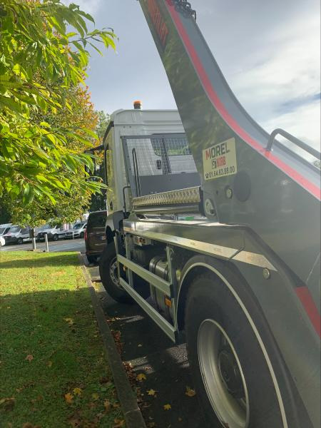 Mercedes Actros 1835 - Kamion za utovaranje kontejnera: slika 3 Mercedes Actros 1835 - Kamion za utovaranje kontejnera: slika 3