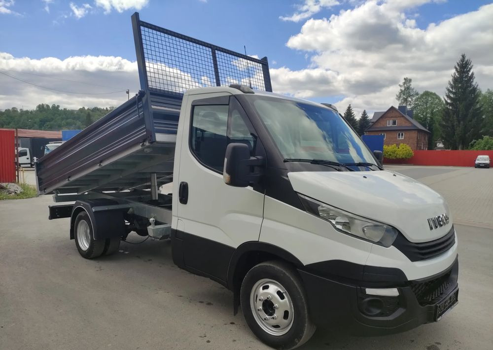 Iveco Daily 35c14 kipper wywrot wywrotka nowy rozrząd obsługa silnika - Dostavno vozilo istovarivač: slika 2 Iveco Daily 35c14 kipper wywrot wywrotka nowy rozrząd obsługa silnika - Dostavno vozilo istovarivač: slika 2
