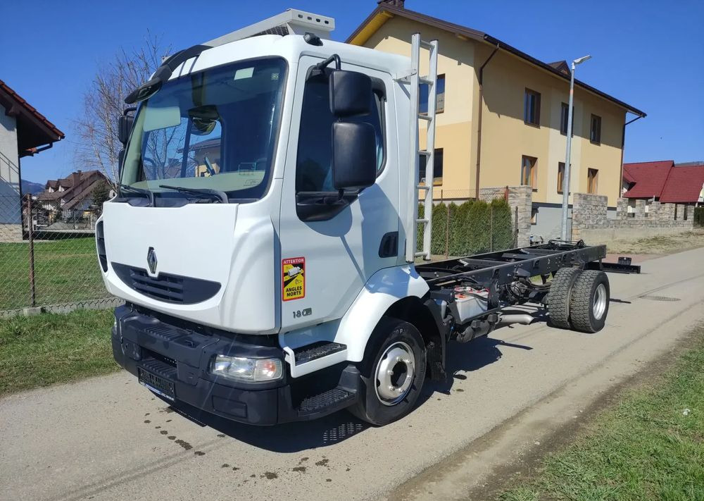 Renault Gama Midlum DXI 12.180 rama do zabudowy - Kamion sa golom šasijom i zatvorenom kabinom: slika 1 Renault Gama Midlum DXI 12.180 rama do zabudowy - Kamion sa golom šasijom i zatvorenom kabinom: slika 1