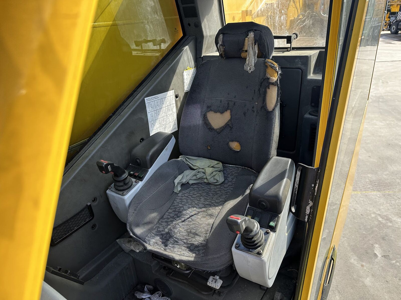 Grove Grove GMK 4100 L - Autokran za sve terene: slika 5 Grove Grove GMK 4100 L - Autokran za sve terene: slika 5