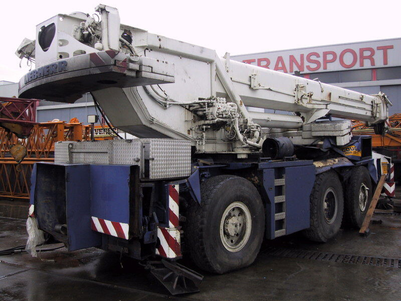 Liebherr LTM 1050/1 for parts - Pokretni kran: slika 2 Liebherr LTM 1050/1 for parts - Pokretni kran: slika 2
