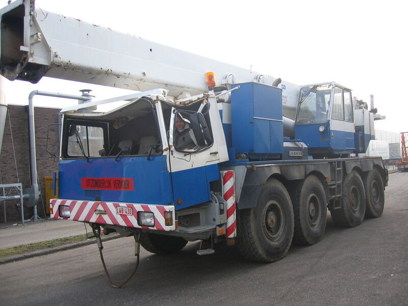 Liebherr LTM 1060`for parts - Pokretni kran: slika 1 Liebherr LTM 1060`for parts - Pokretni kran: slika 1