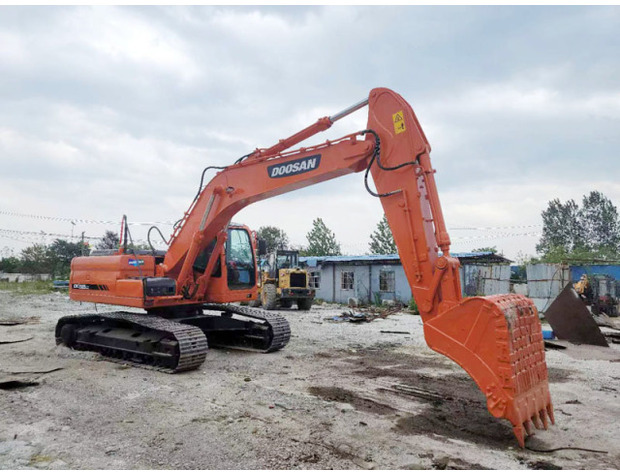 2022 Doosan DX225LC - Bager guseničar: slika 2 2022 Doosan DX225LC - Bager guseničar: slika 2