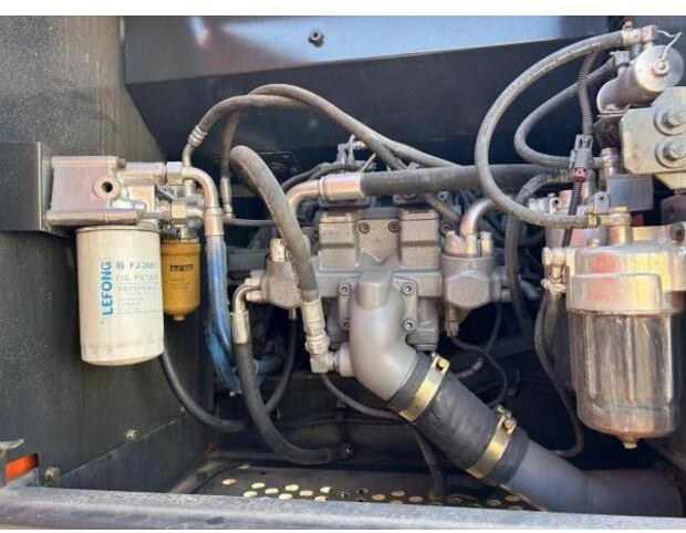 2022 Hitachi ZX200-3 - Bager guseničar: slika 2 2022 Hitachi ZX200-3 - Bager guseničar: slika 2