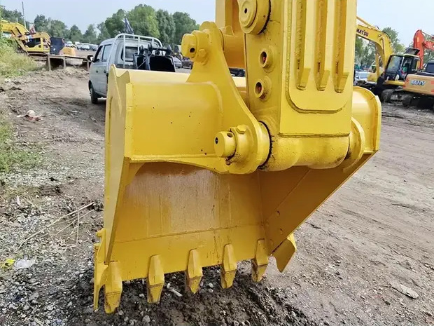 2022 Komatsu PC220 - Bager guseničar: slika 4 2022 Komatsu PC220 - Bager guseničar: slika 4