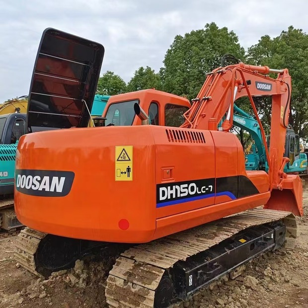 Bager guseničar 2023 Doosan DH150: slika 9
