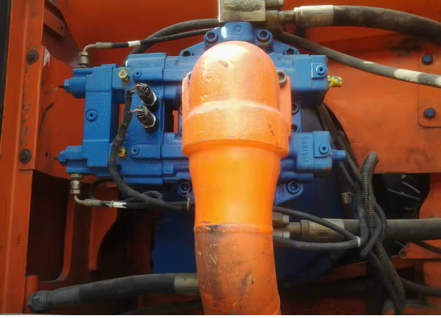 Bager guseničar 2023 Doosan DH500: slika 10