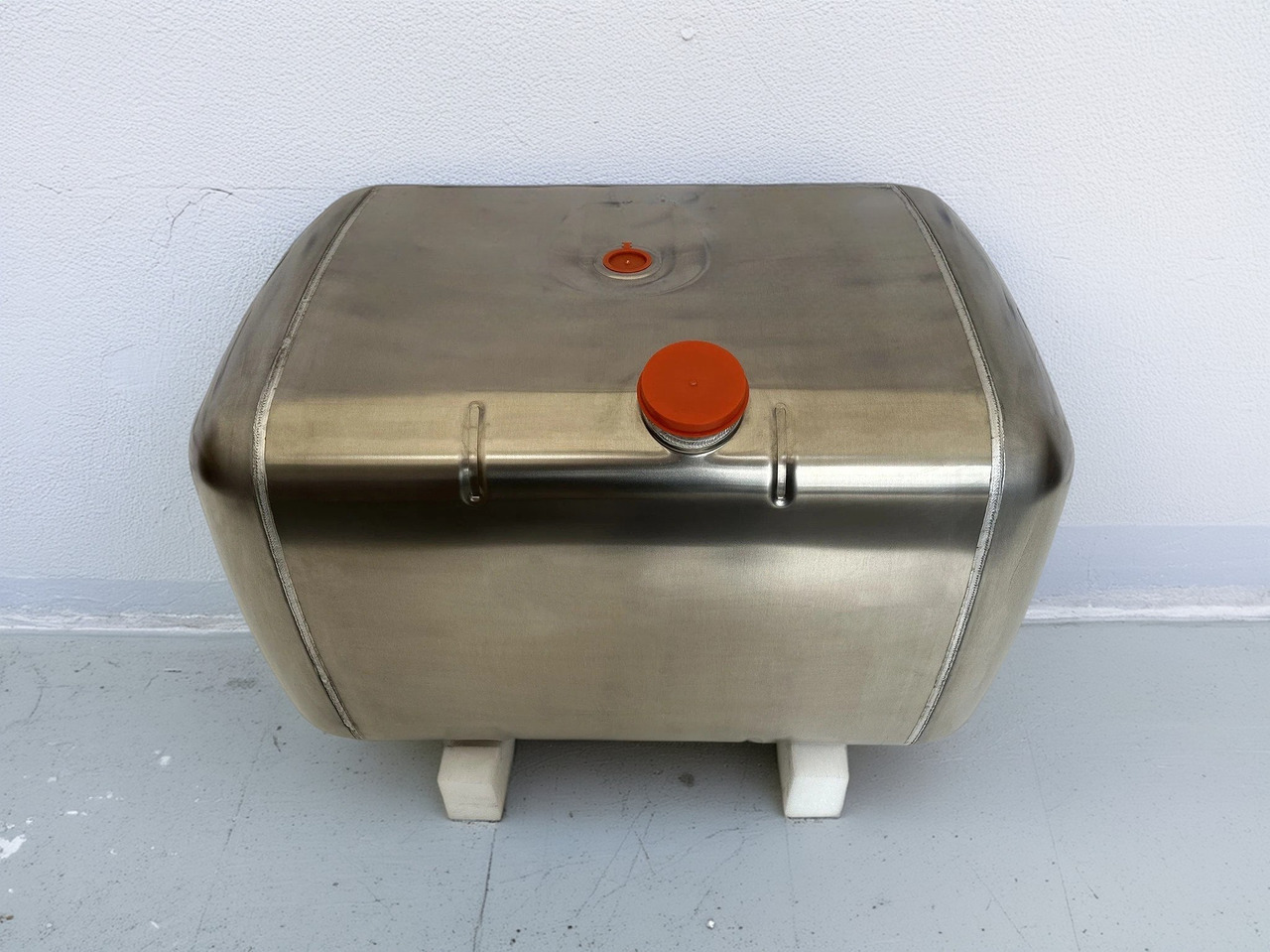 MERCEDES-BENZ  - Rezervoar za gorivo: slika 1 MERCEDES-BENZ  - Rezervoar za gorivo: slika 1